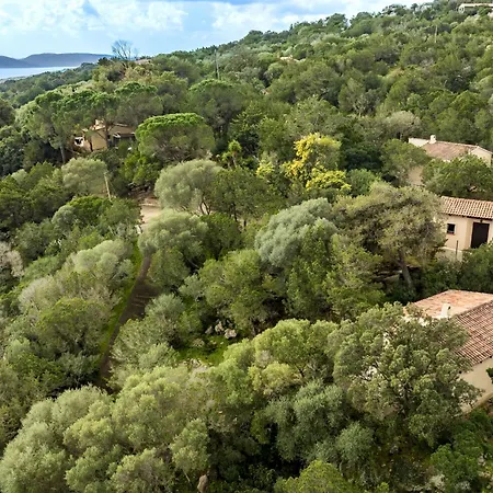 Holiday home Les Hameaux De La Rondinara-5 By Interhome